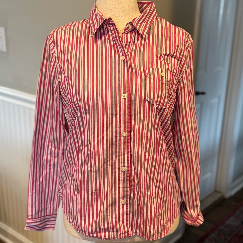 Women’s GAP pink and white Button-Up Shirt